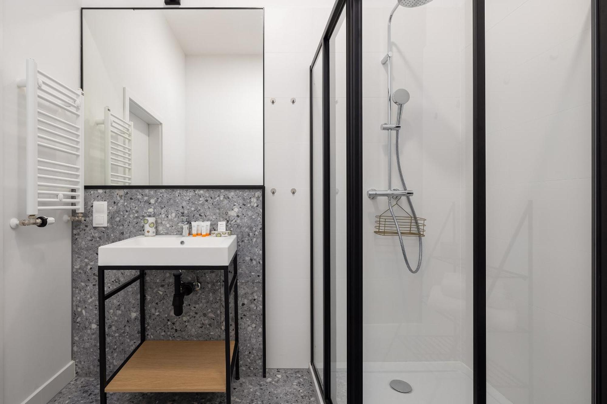 Appartamento Modern With Terrace And Parking In By Renters