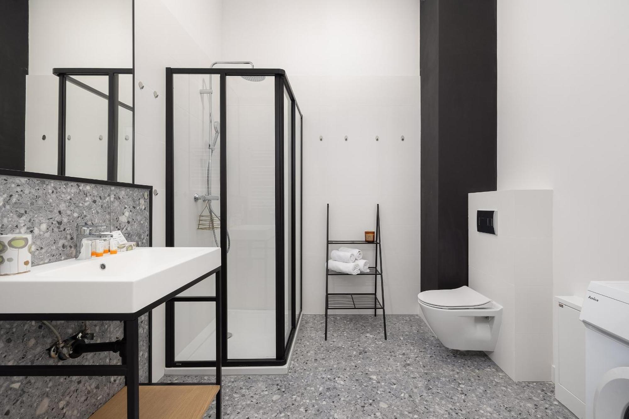 Appartamento Modern With Terrace And Parking In By Renters *